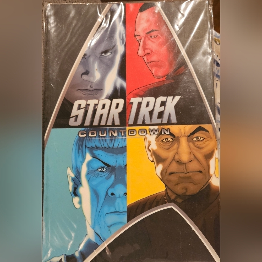 Star Trek Comic/Graphic Novel Official Movie Prequel